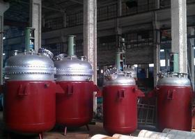 蒸汽加熱反應(yīng)釜、導(dǎo)熱油循環(huán)加熱反應(yīng)釜 