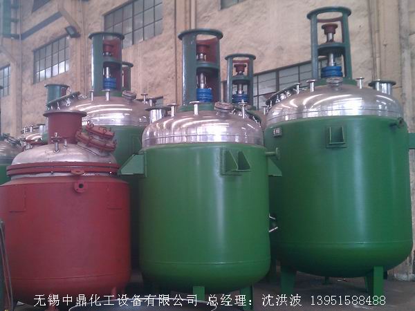 蒸汽加熱反應(yīng)釜、導(dǎo)熱油循環(huán)加熱反應(yīng)釜 