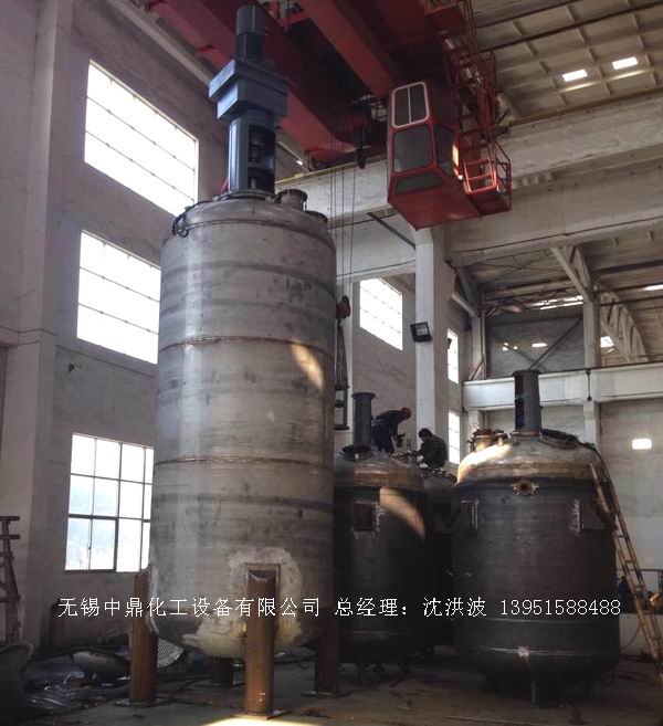 蒸汽加熱反應(yīng)釜、導(dǎo)熱油循環(huán)加熱反應(yīng)釜 