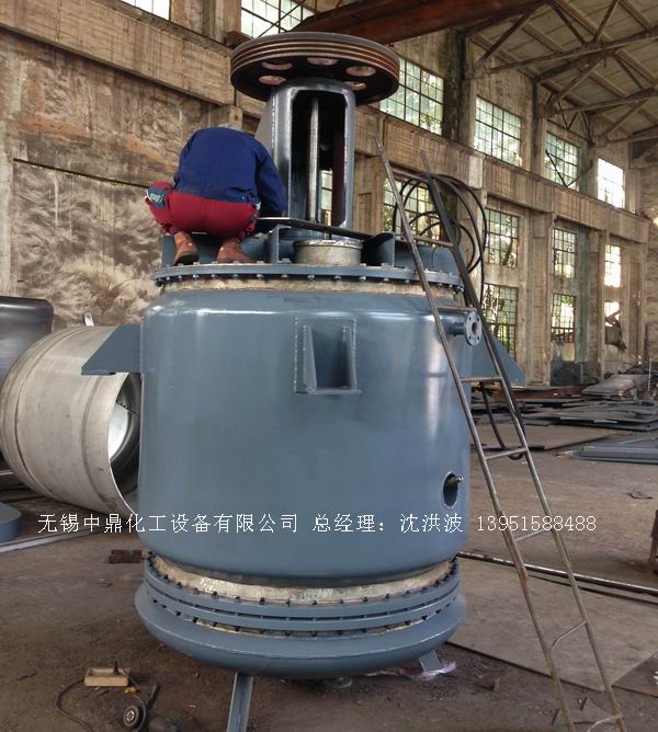 蒸汽加熱反應(yīng)釜、導(dǎo)熱油循環(huán)加熱反應(yīng)釜 