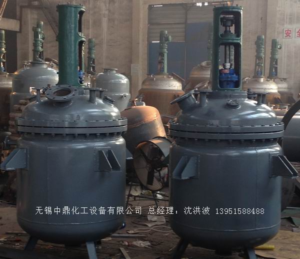 蒸汽加熱反應(yīng)釜、導(dǎo)熱油循環(huán)加熱反應(yīng)釜 