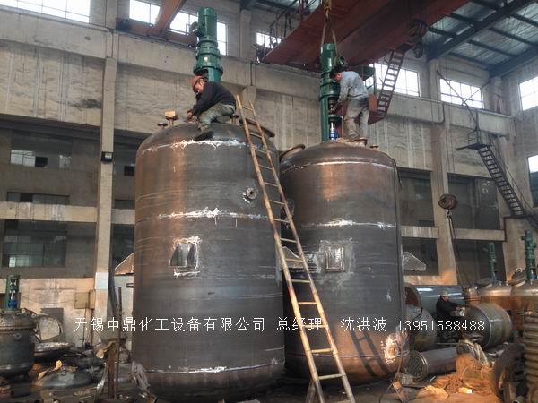 蒸汽加熱反應(yīng)釜、導(dǎo)熱油循環(huán)加熱反應(yīng)釜 