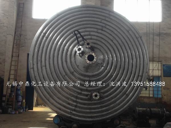 外盤(pán)半管加熱反應(yīng)釜 內(nèi)盤(pán)管加熱反應(yīng)釜