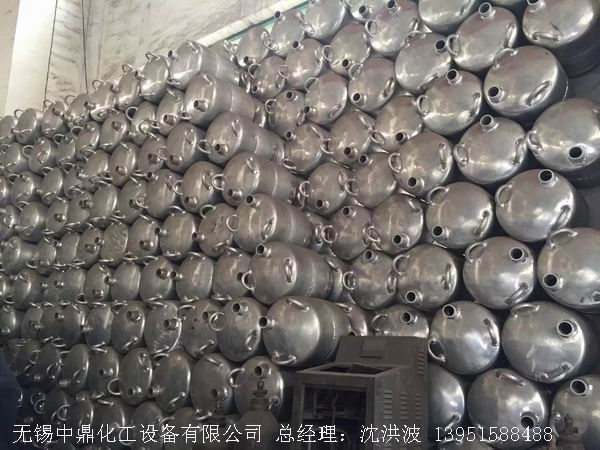 濃硝酸儲(chǔ)罐、鋁儲(chǔ)罐、濃硝酸高位槽、鋁高位槽、濃硝酸計(jì)量罐 